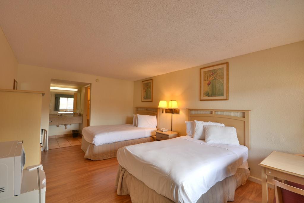 Country Hearth Inn- Kissimmee Kültér fotó