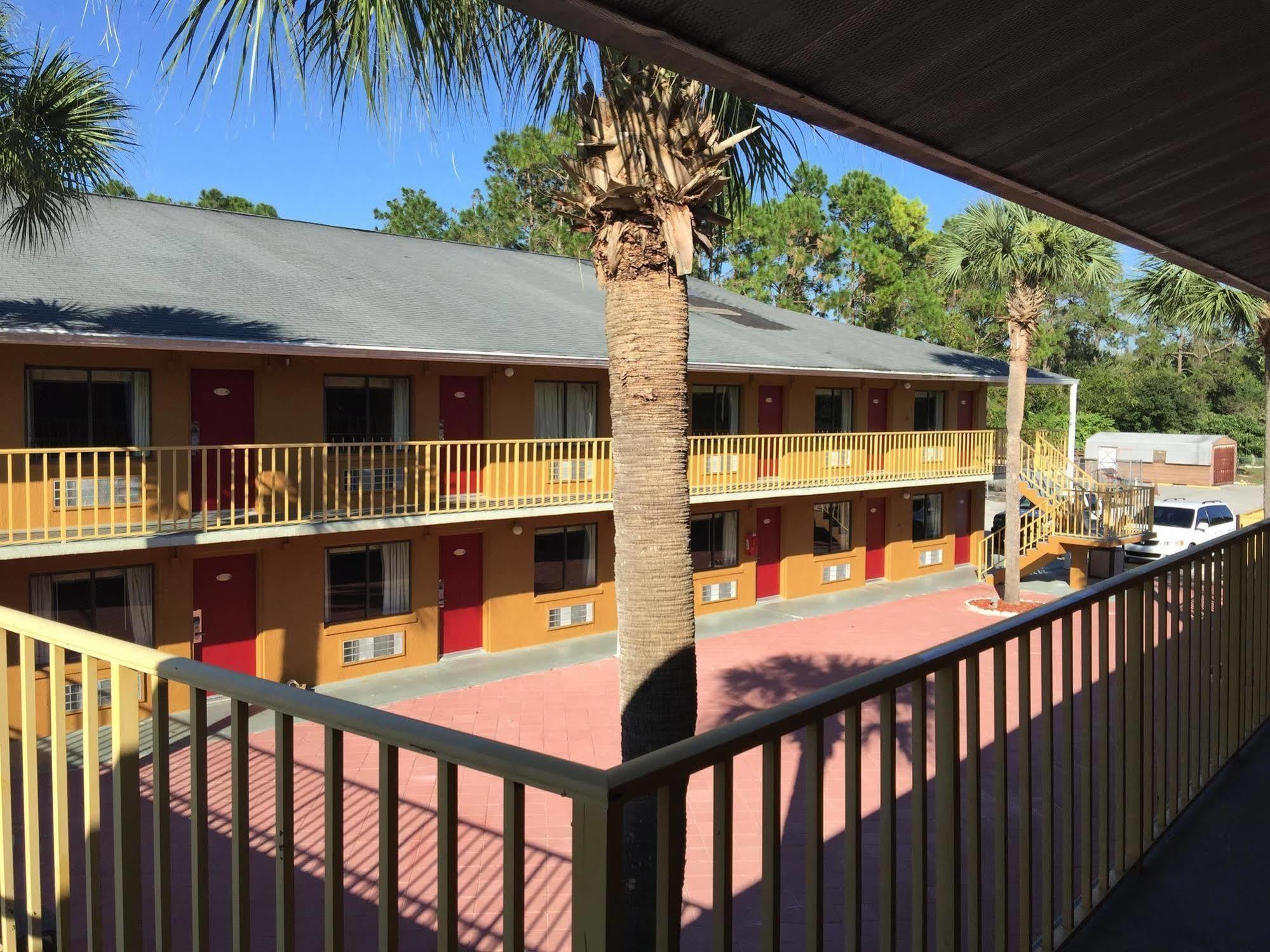 Country Hearth Inn- Kissimmee Kültér fotó