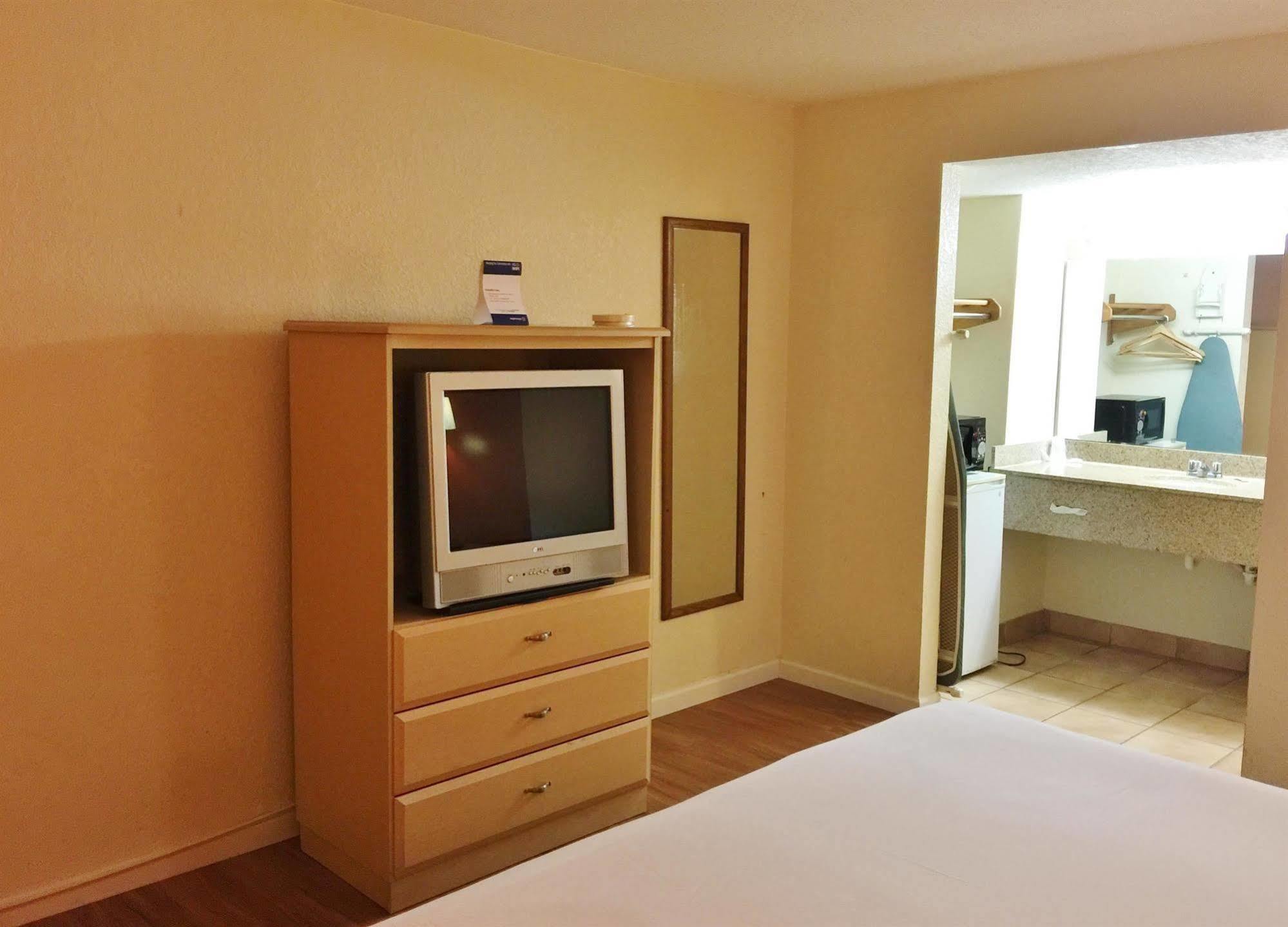 Country Hearth Inn- Kissimmee Kültér fotó