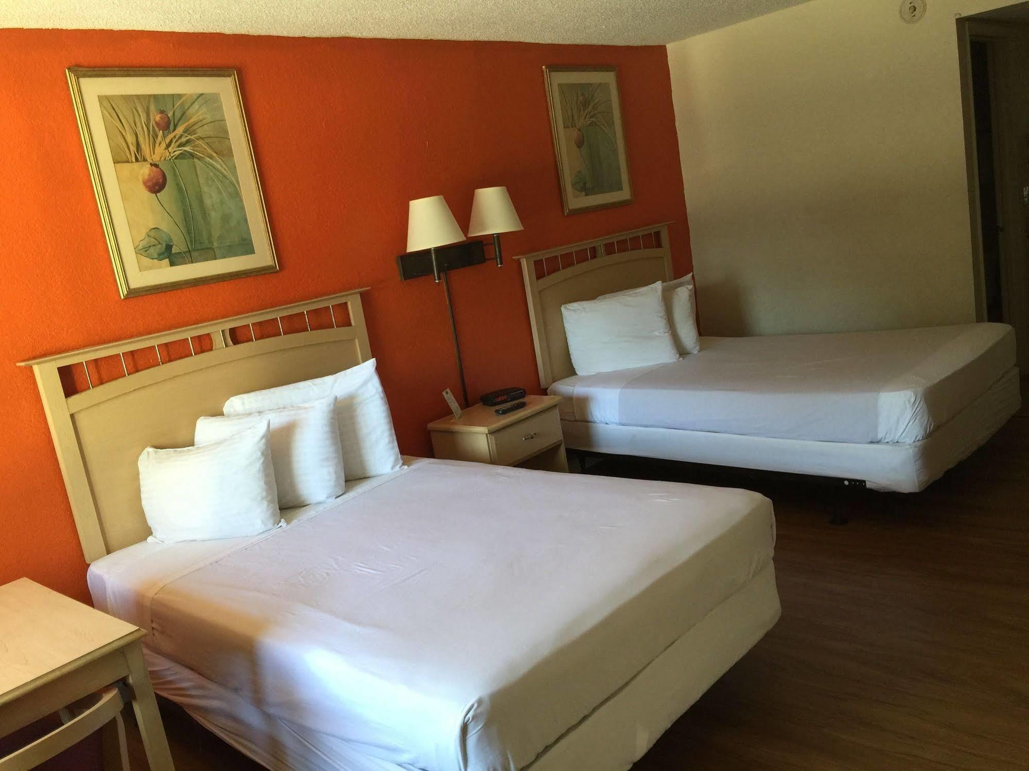 Country Hearth Inn- Kissimmee Kültér fotó