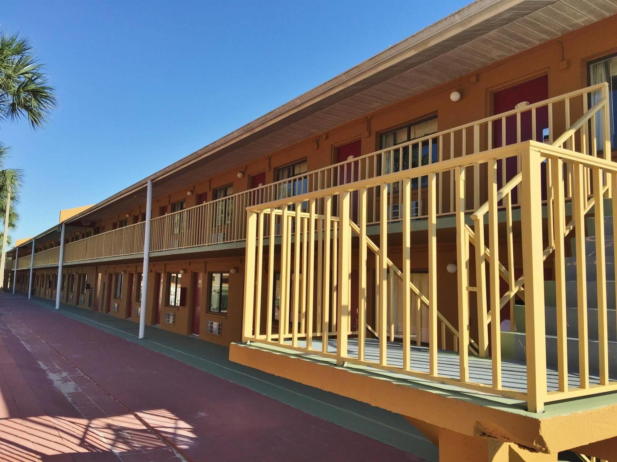 Country Hearth Inn- Kissimmee Kültér fotó